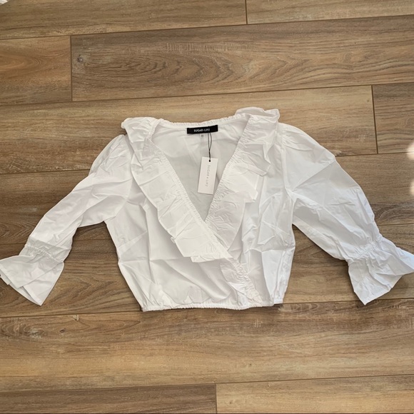 Ruffle Wrap Crop Top - Picture 4 of 5